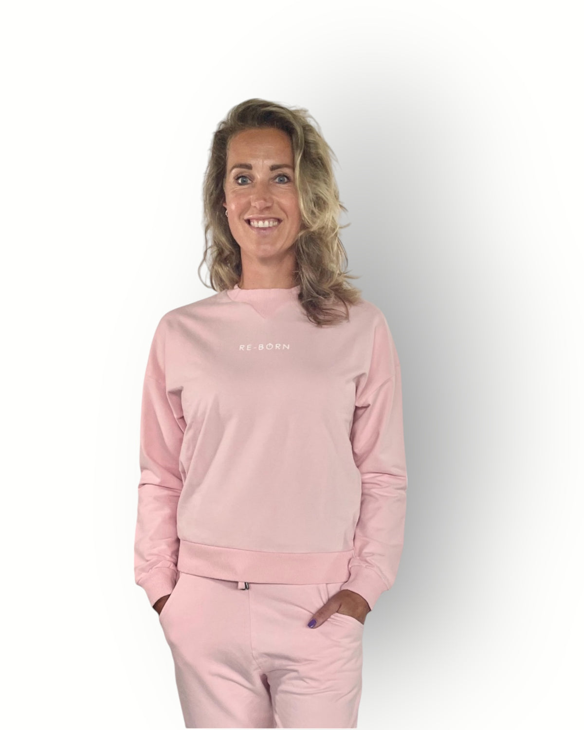 Women long sleeve crew top with rib detail pink