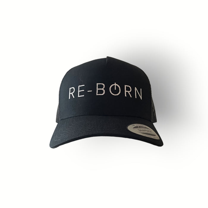 Unisex Trucker 5 panel snapback black